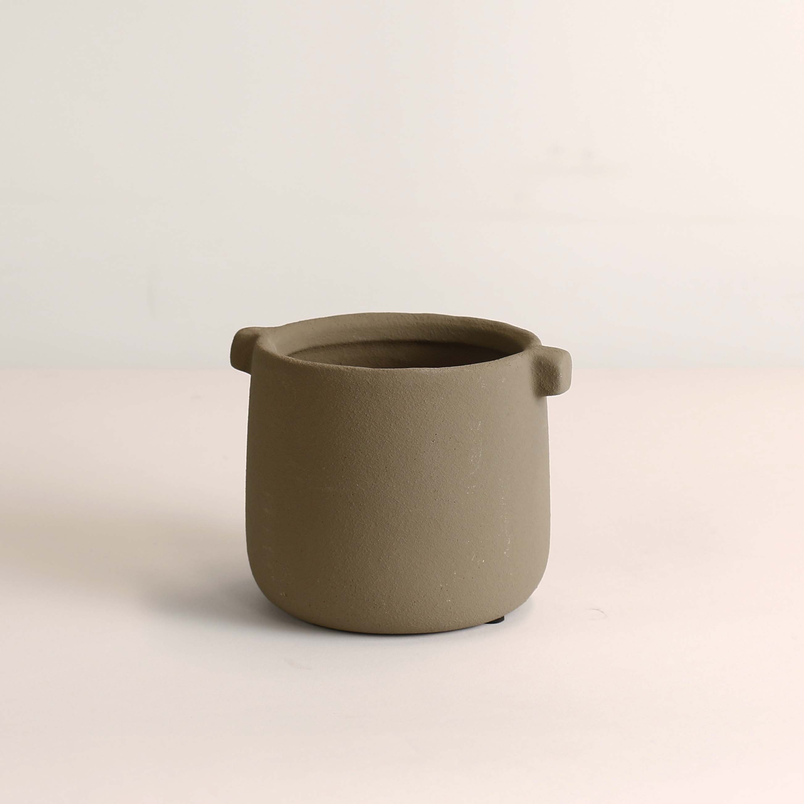 Textured Handheld Pot