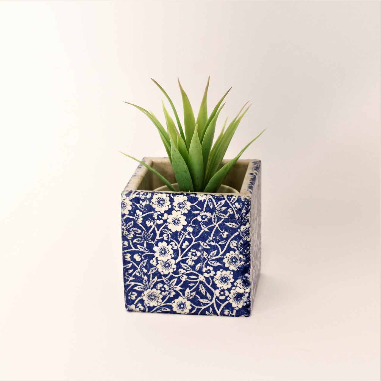 Terracotta Floral Mini Planter