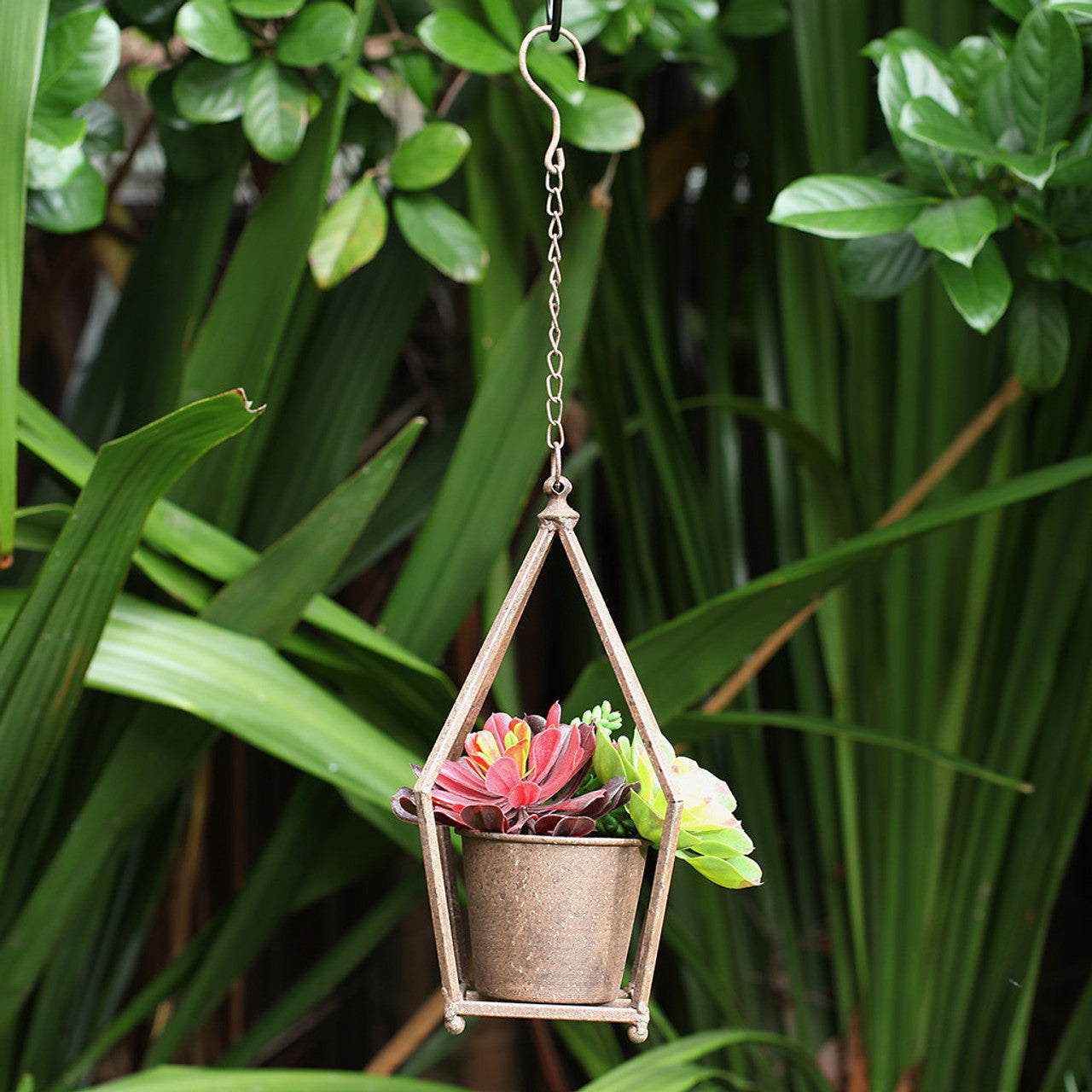 Metal Diamond Hanging Planter