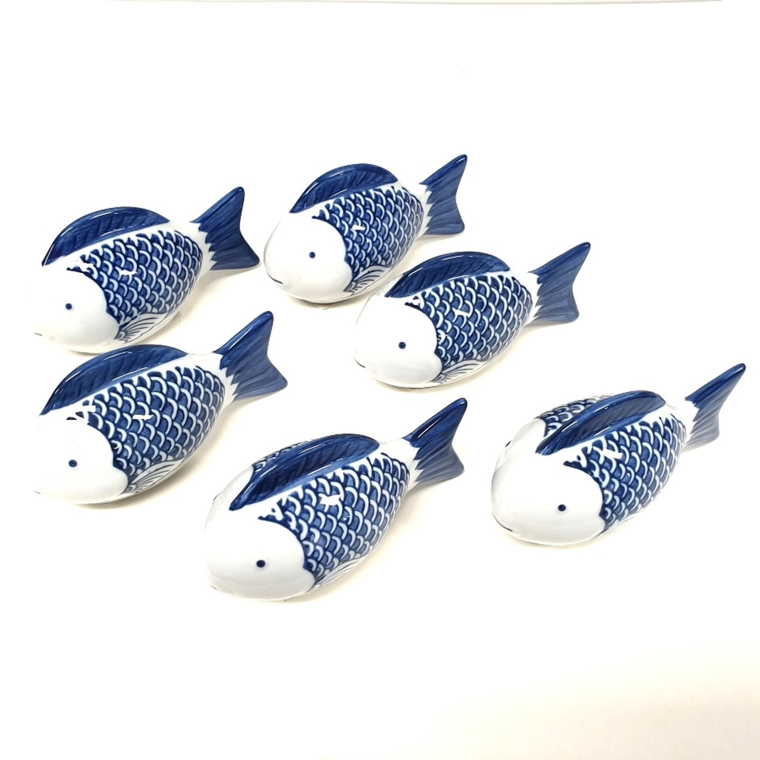 LARGE BLUE AND WHITE FISH