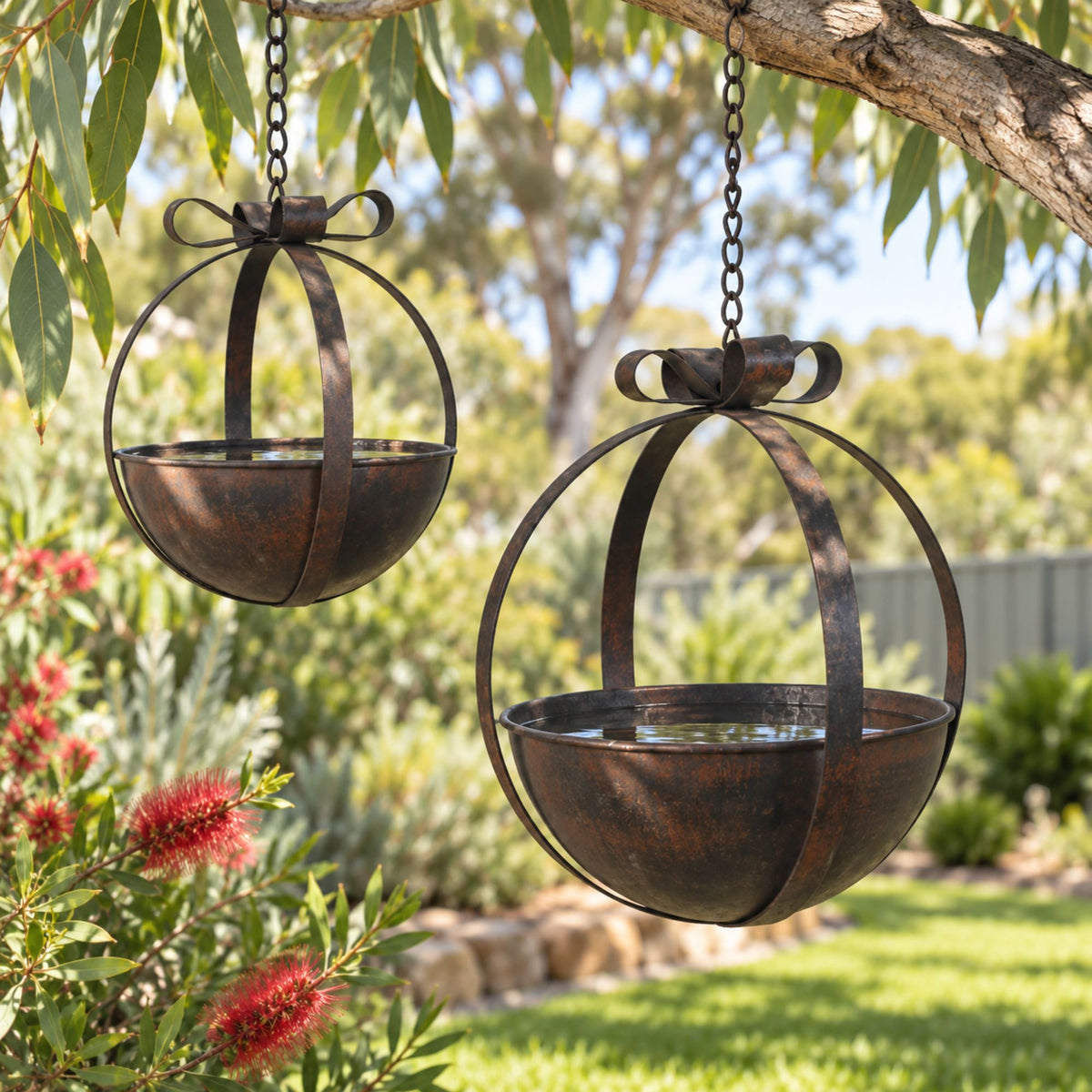 Bow & Bloom Hanging Metal Bird Bath 2 pcs