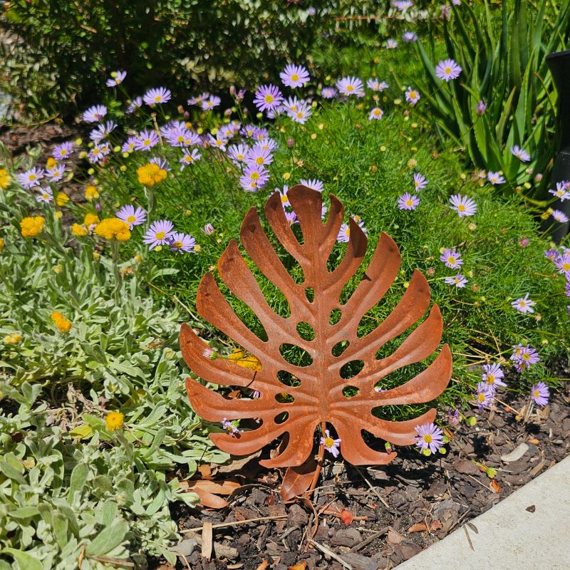 Rustic Monstera Leaf Stake