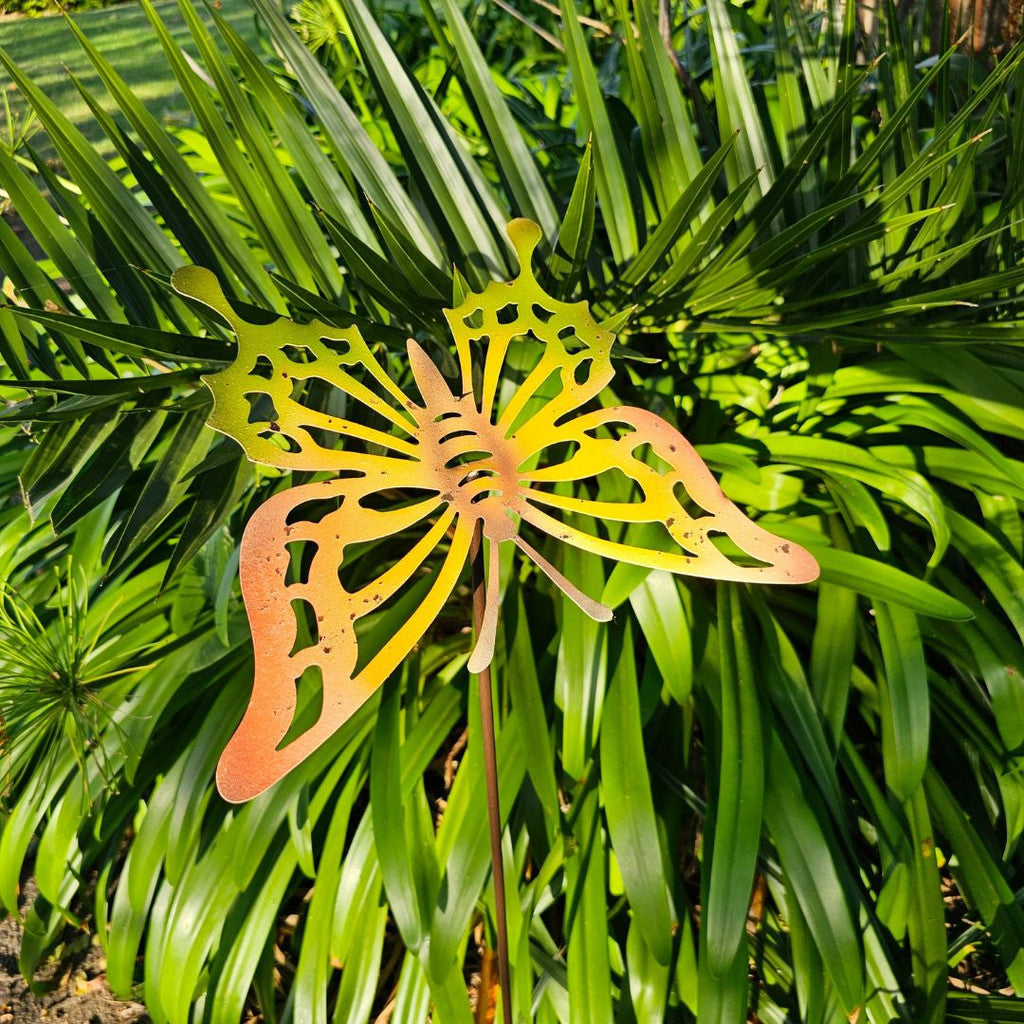 COLOURED BUTTERFLY STAKE