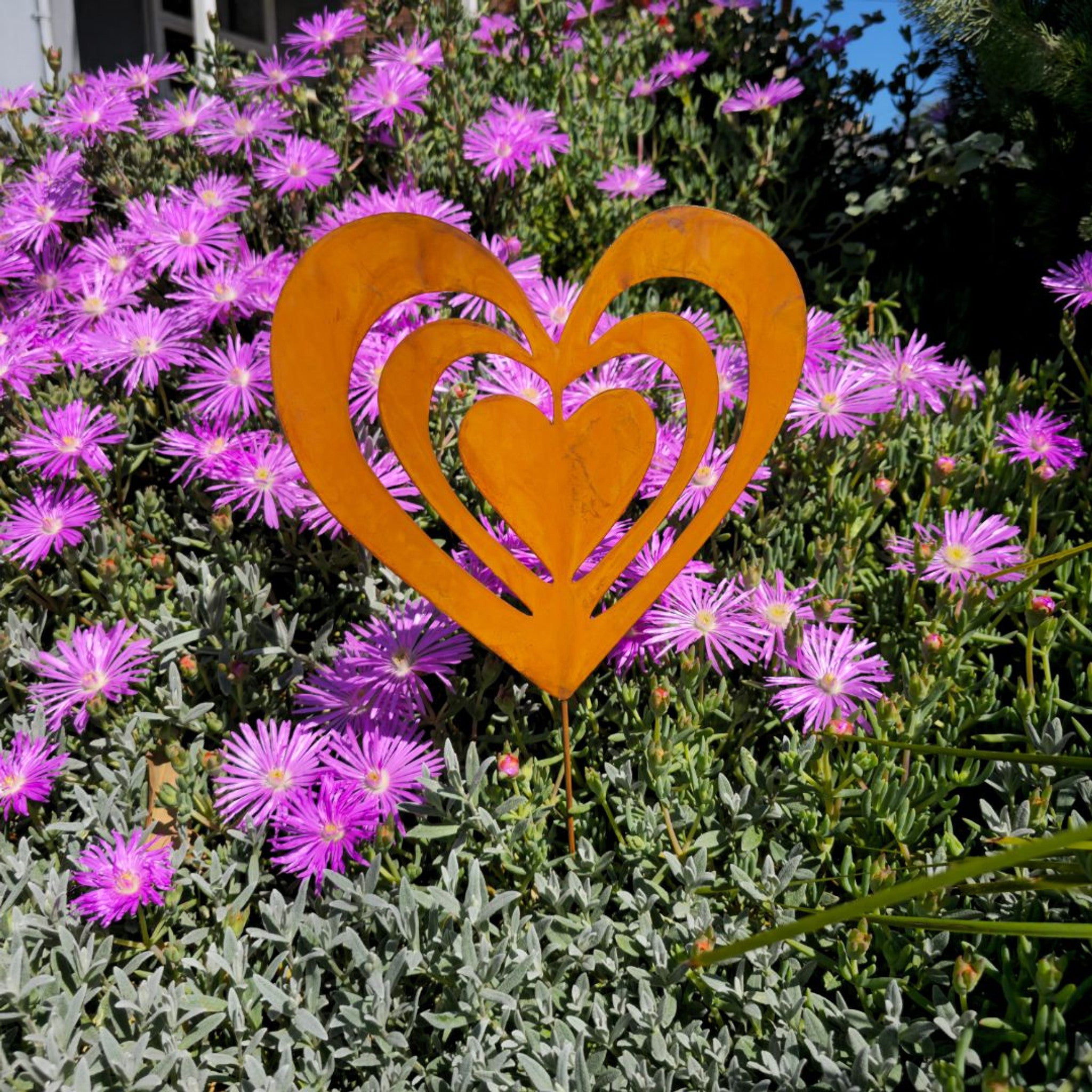 Heart stake large