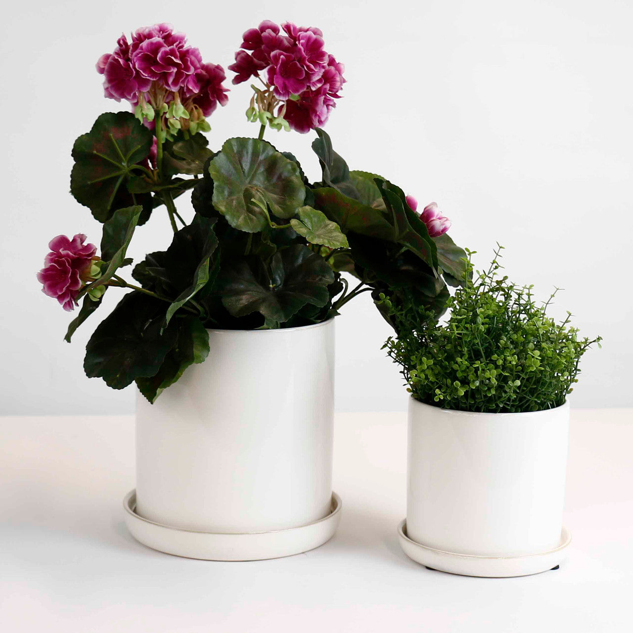 Cylinder Pots With Saucers