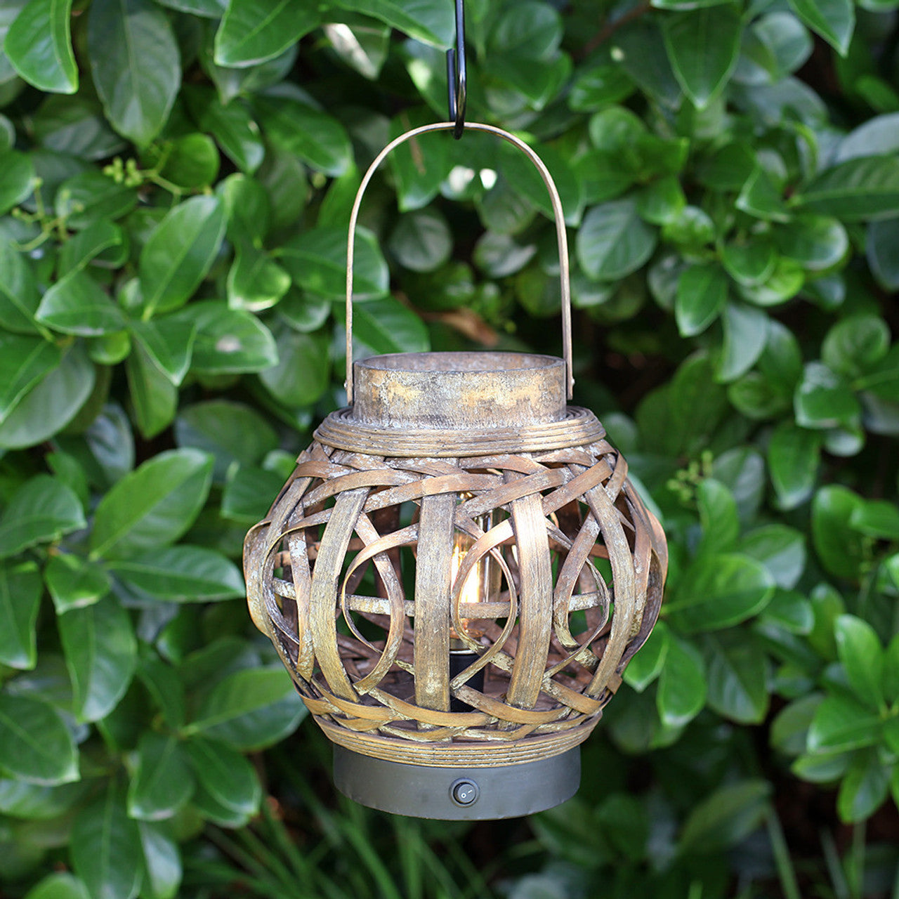 Bamboo lantern outlet light