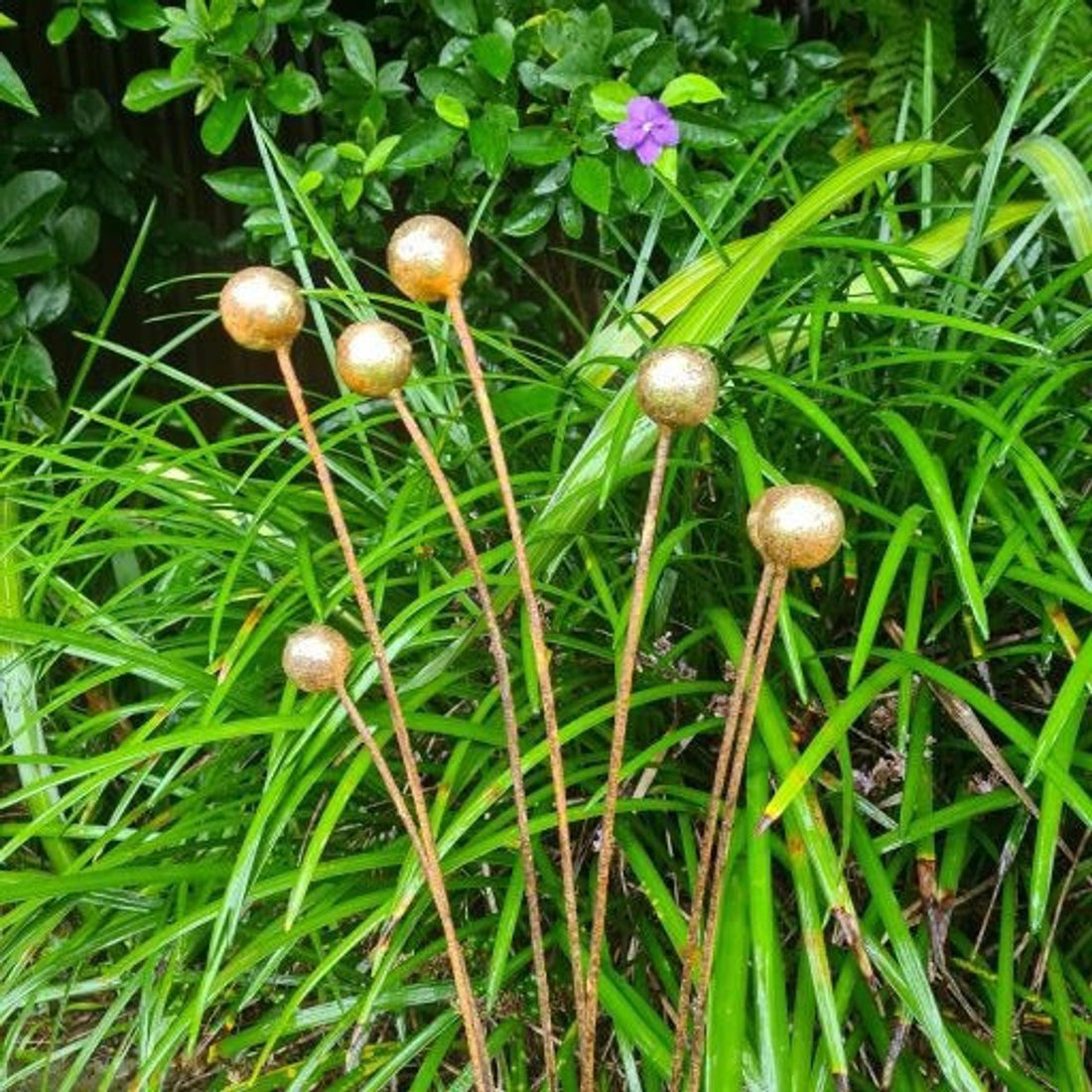 Billy Button Kinetic Balls Garden Decor