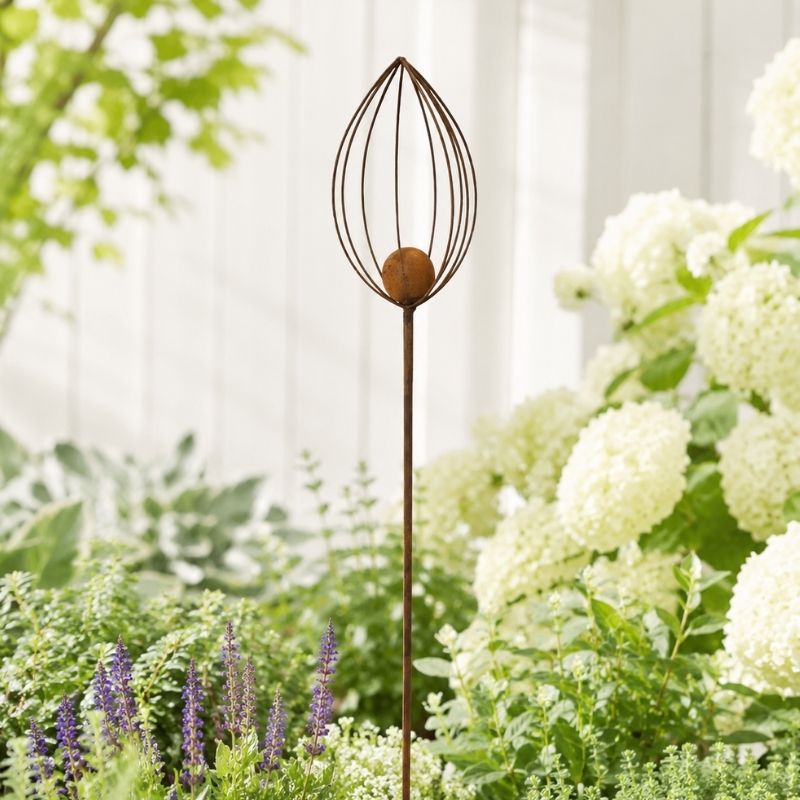 Little Bloom Metal Garden Stake