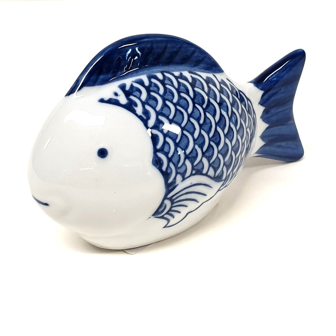 LARGE BLUE AND WHITE FISH