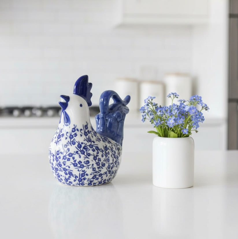 CERAMIC HEN – BLUE &amp; WHITE
