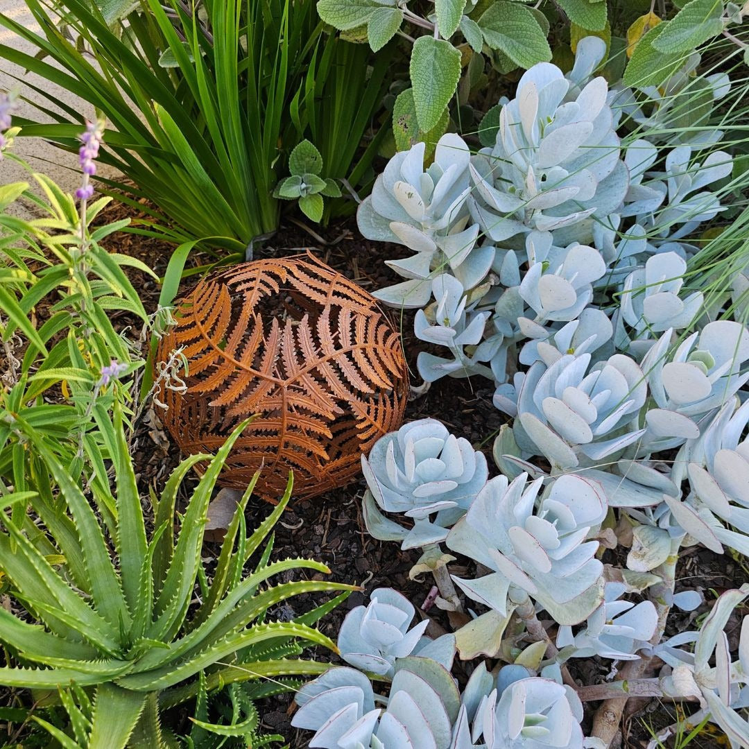 Handcrafted Metal Fern Garden Decorative Ball