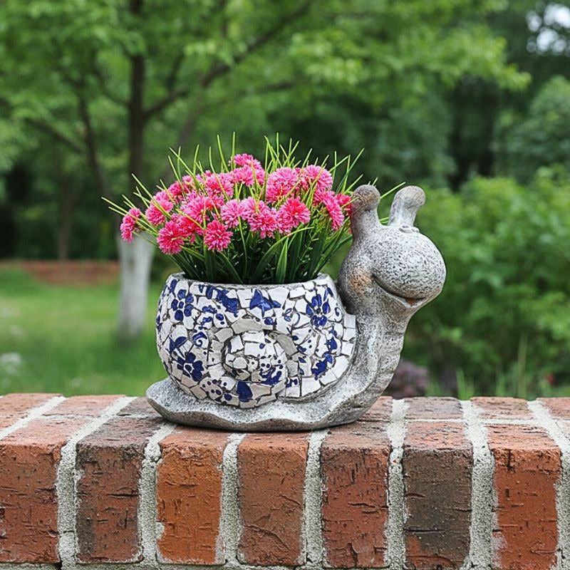 Bluebell Snail Garden Planter