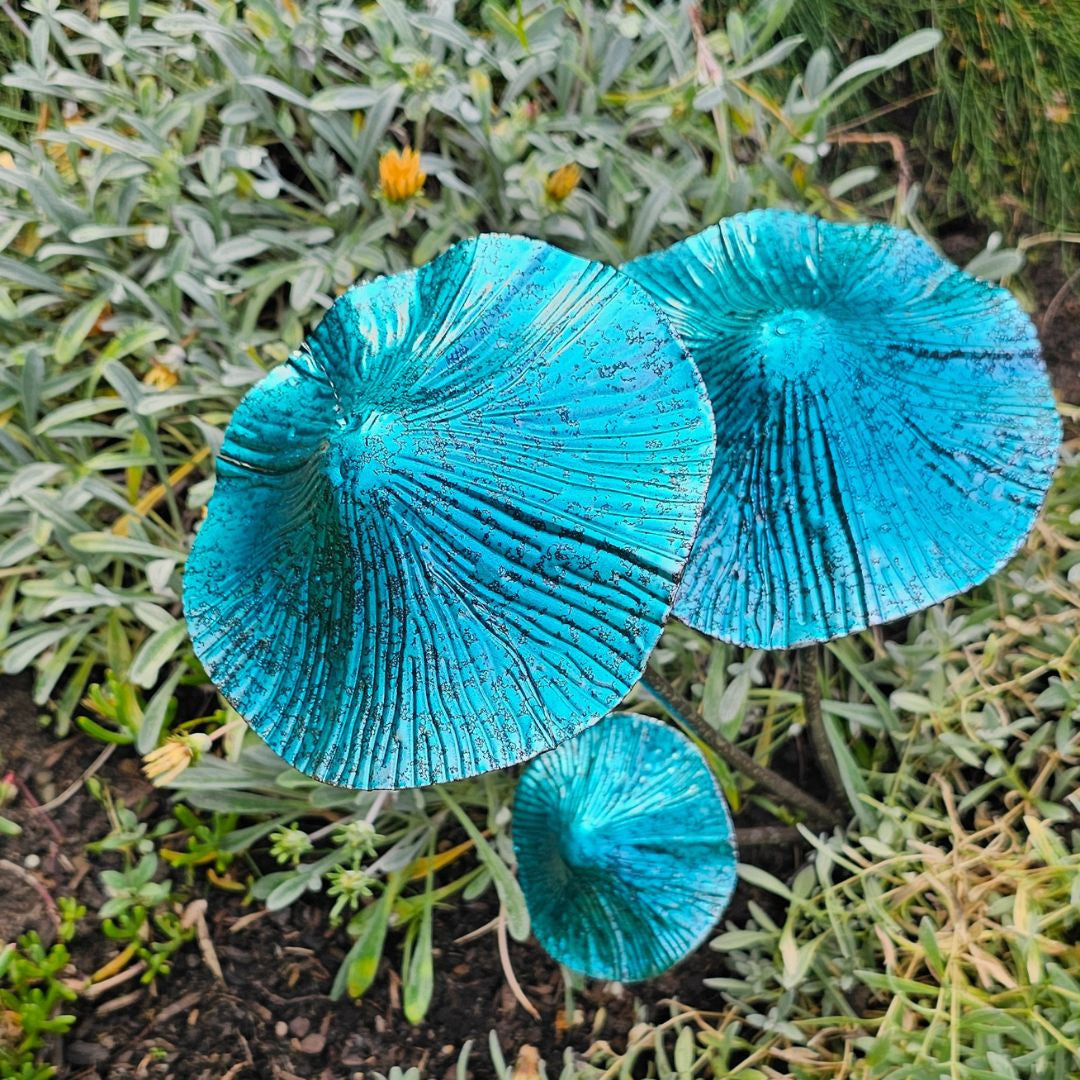 Triple Mushroom Garden Stake - Blue