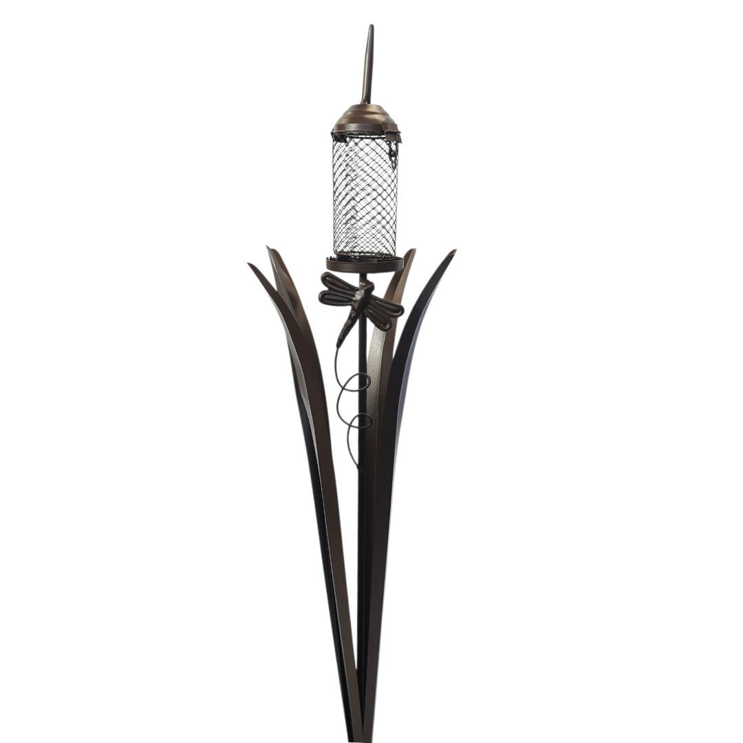 Rustic Bulrush Garden Bird Feeder