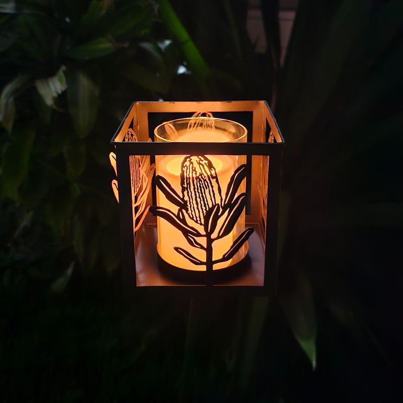 Banksia Lantern Garden Stake