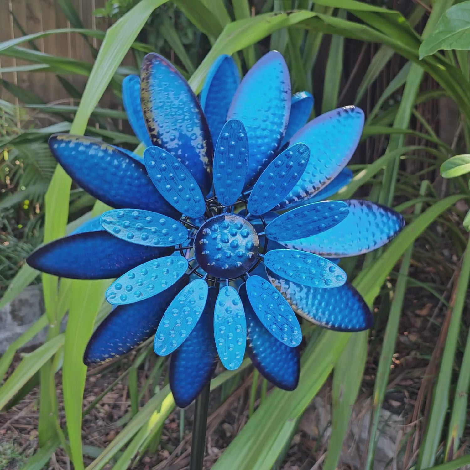 Sapphire Sunburst Garden Windspinner